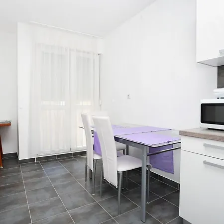 With Wifi - 13723 Split